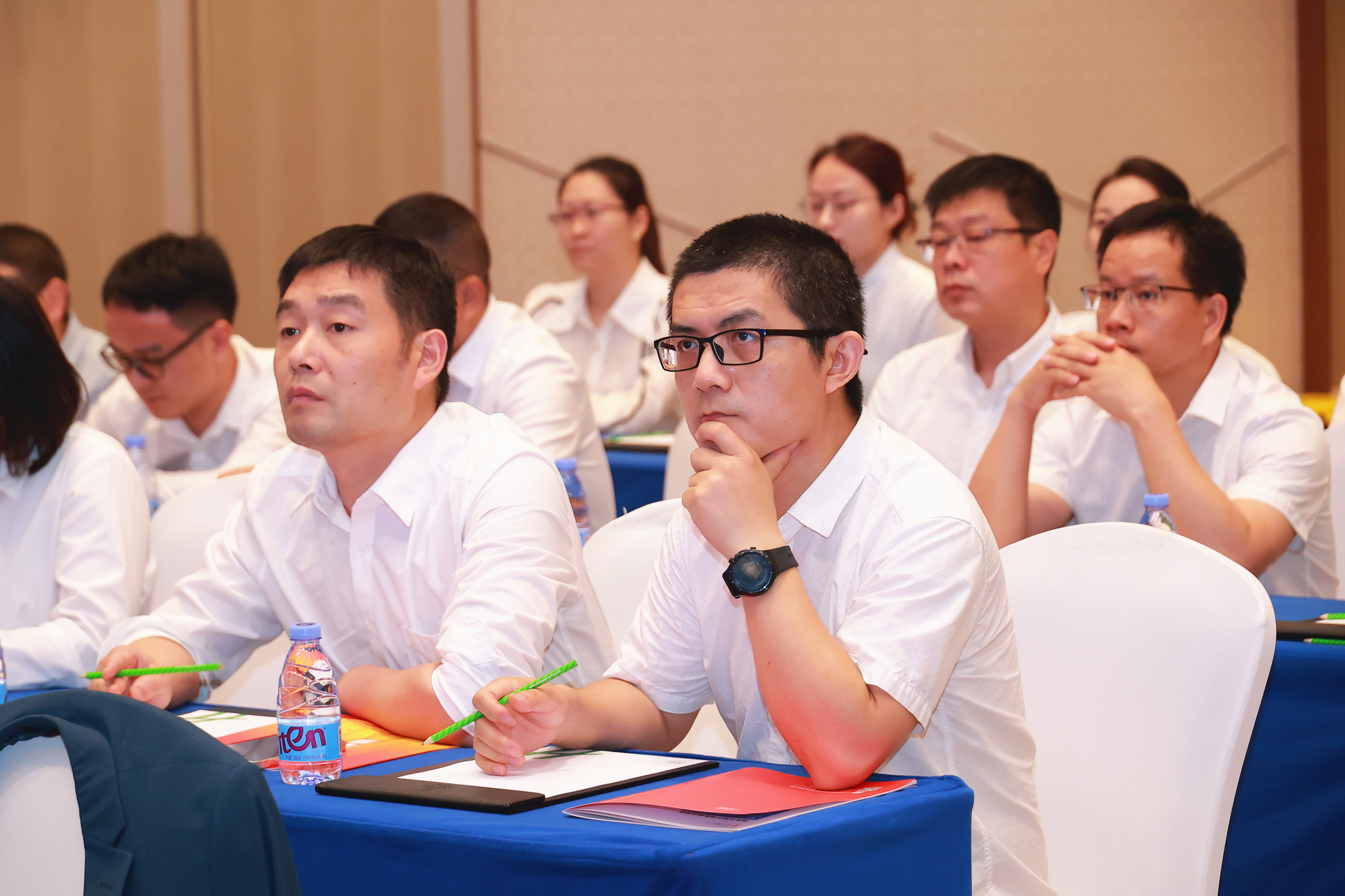 1E8A1017_副本(1).jpg 1E8A1017_副本(1).jpg